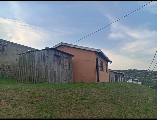 2 BEDROOM HOUSE FOR SALE IN UMLAZI Y